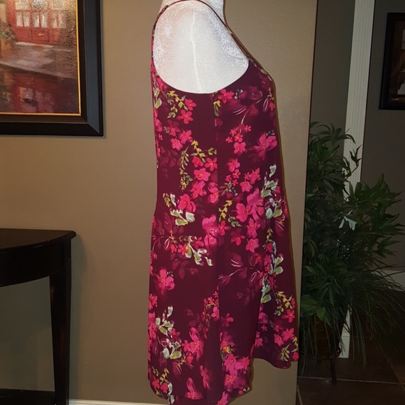 Sanctuary Spring Fling Wine Lily Pond Dress - Picture 5 of 8